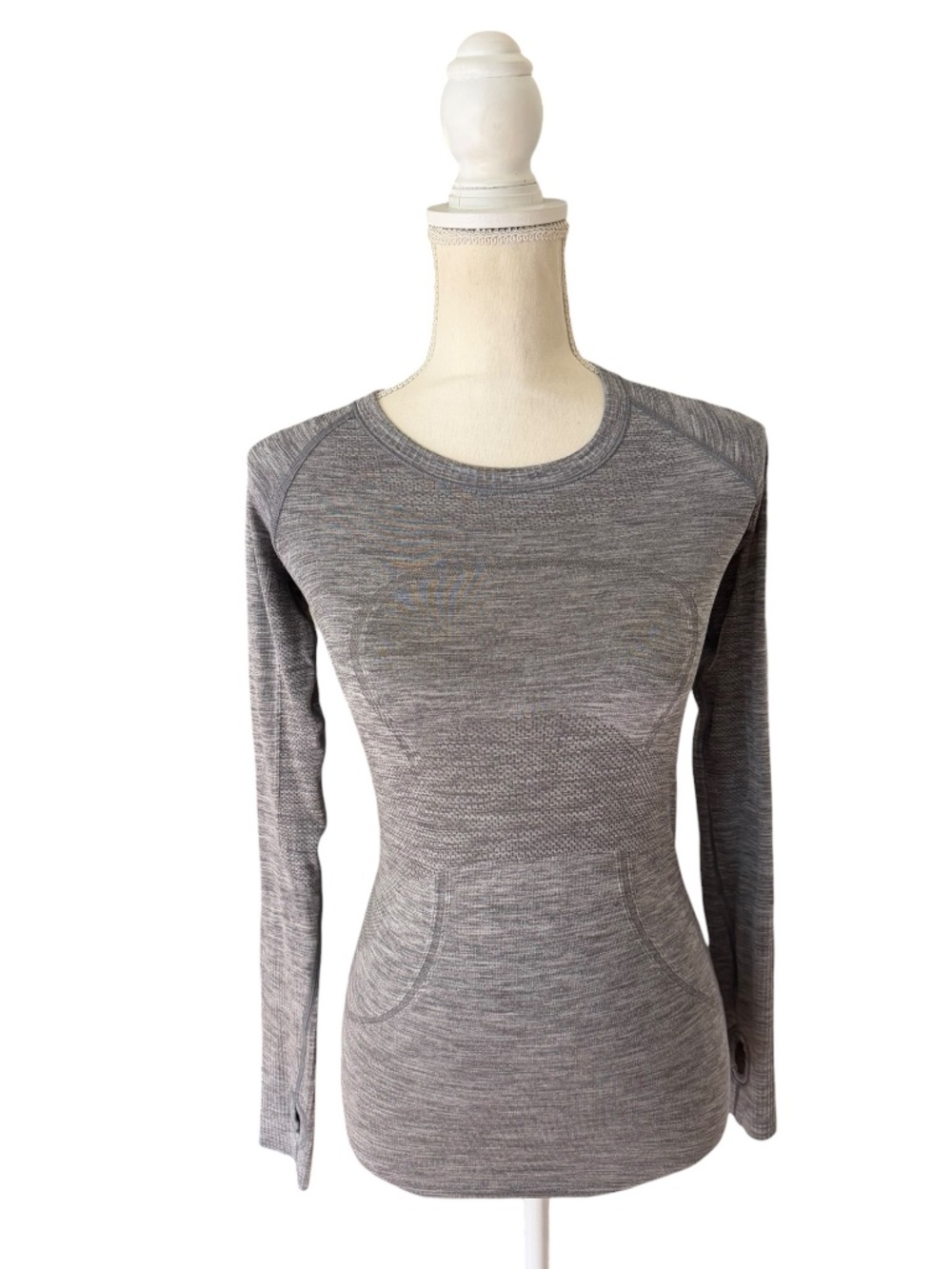 Lululemon Swiftly Tech Long Sleeve Crew Heathered Slate White Size 2